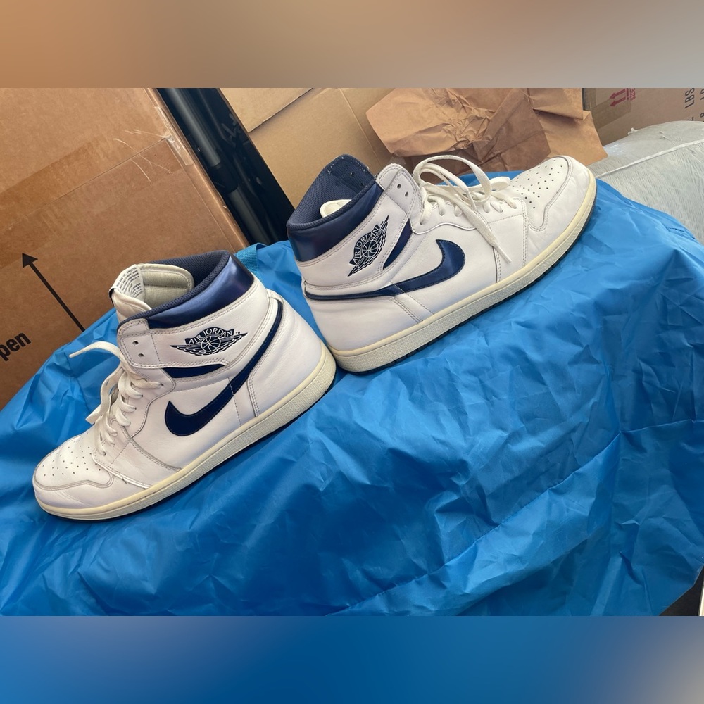 Nike Air Jordan 1 Men's White and Blue High-Top Sneakers Size 15